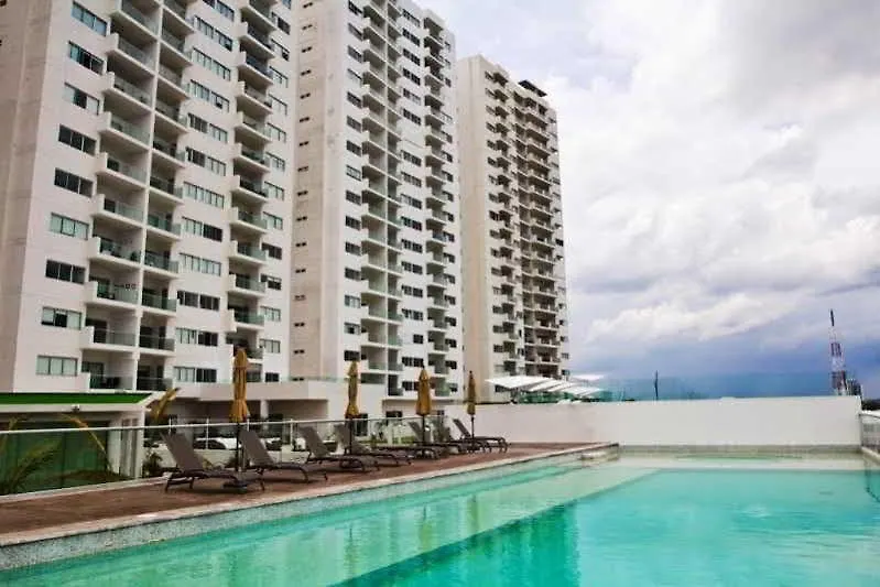 Barcelona Tower Suite Cancún Mexikó